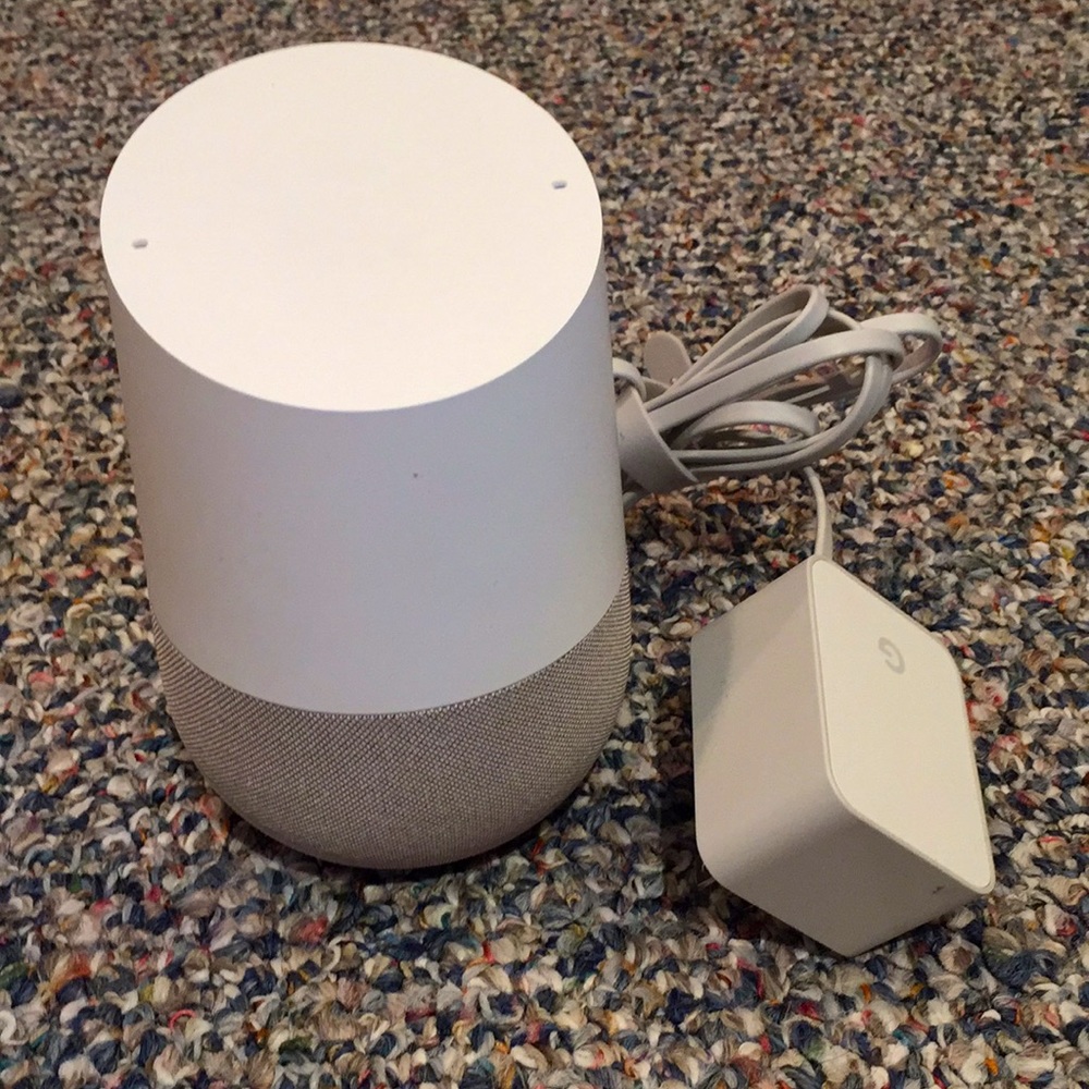 Google Home- Like New